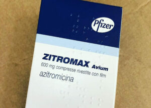 AIFA: non esiste un antibiotico efficace per il COVID-19