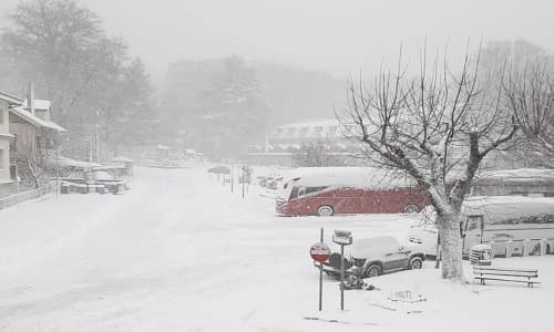 Gambarie: copiosa nevicata oggi. Domani ancora neve