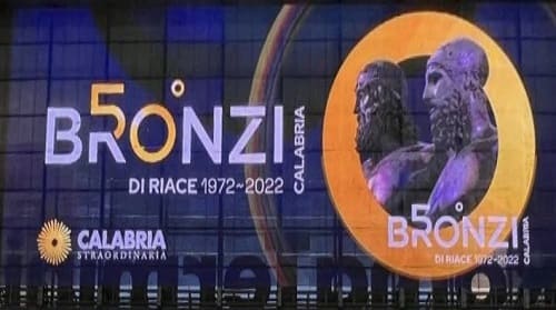 Bronzi di Riace e Reggio Calabria: Continua la promozione turistica nella città di Roma