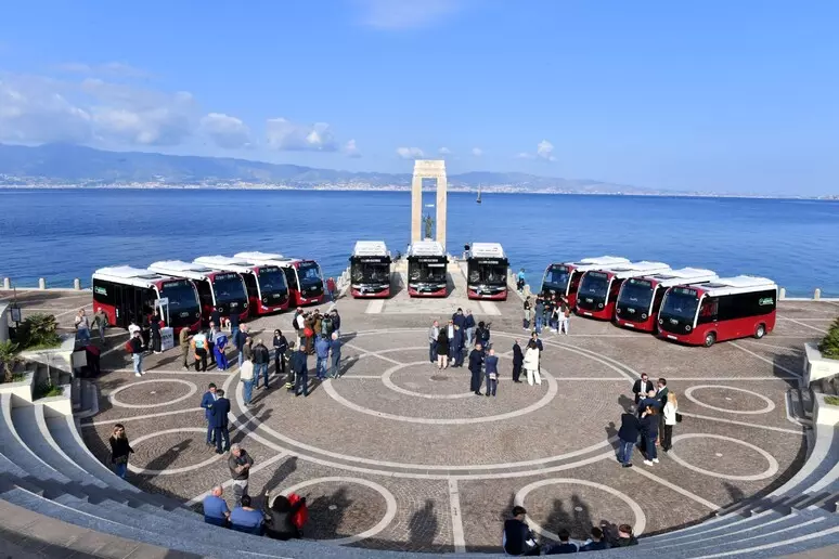 Undici nuovi bus elettrici per il Comune di Reggio Calabria